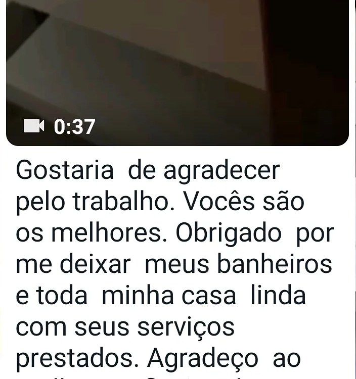 Print de mensagem de cliente agradecendo pelos banheiros